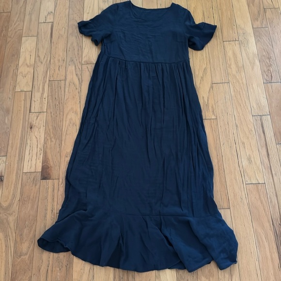 SHEIN Dresses & Skirts - SHEIN | Navy Maxi Dress | Ruffle Sleeves/Hem | Textured | size L